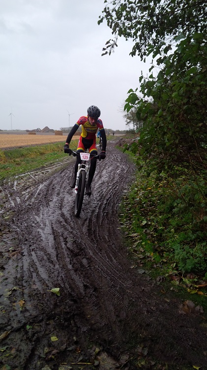 rabotop-petten-coen-donker-en-binck-burger-1